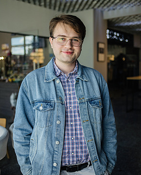 Константин Мироненко — Системный администратор